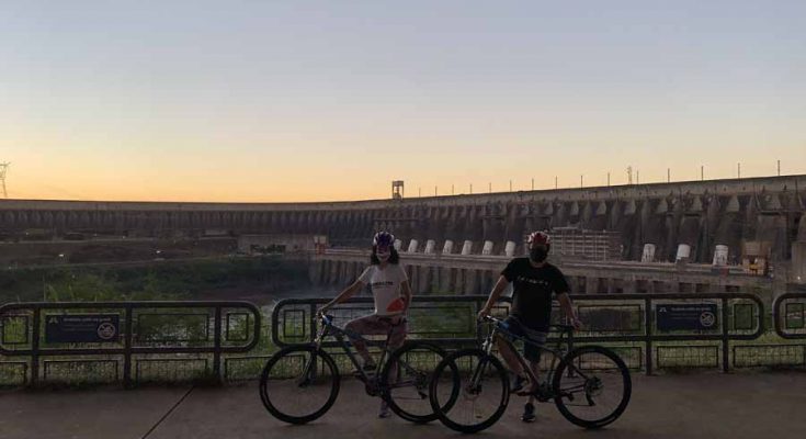 Itaipu by bike nova op;áo de passeio