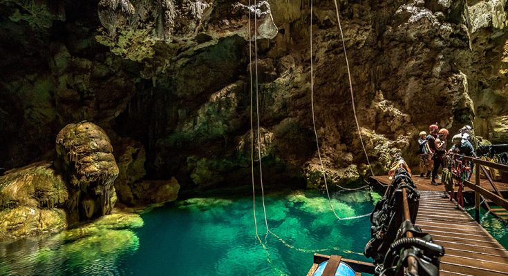 Abismo Anhumas no coração do Brasil