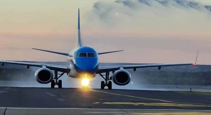 Aerolíneas Argentinas em corredor