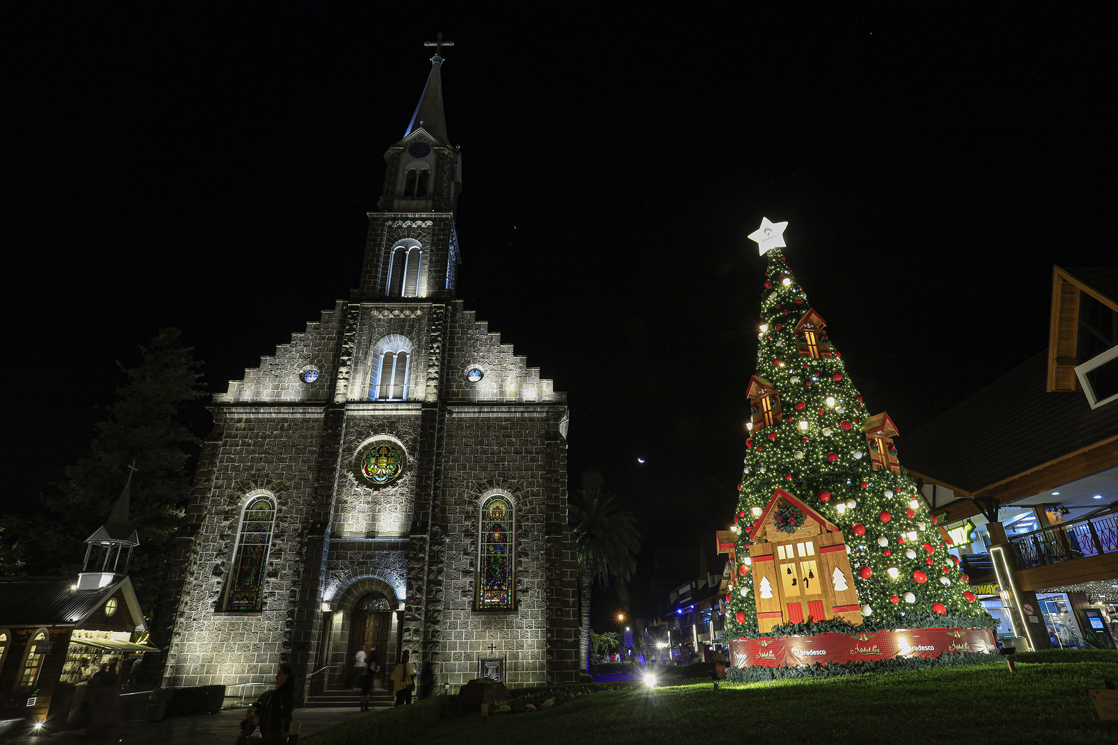 Portas abertas para o Natal!