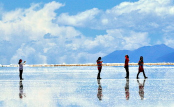 Salar Uyni junta céu e terra