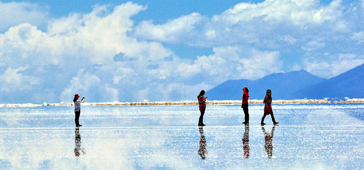 Salar Uyni junta céu e terra