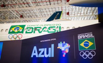 Azul é a companhia aérea oficial do Brasil nos J.O. de Paris 2024