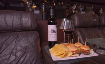 Curta vinho no cinema