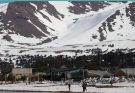 Entre lagos cristalinos, vulcões ativos, dinossauros gigantes e vinhos, a província de Neuquén surge como um destino surpreendente na Patagônia argentina.
